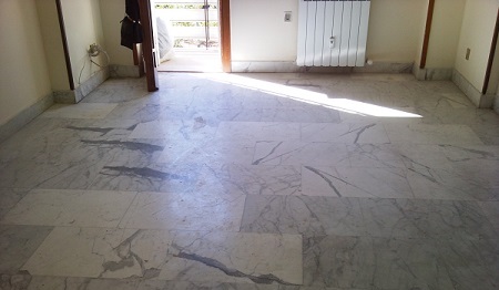 arrotatura levigatura lucidatura pavimenti marmo carrara