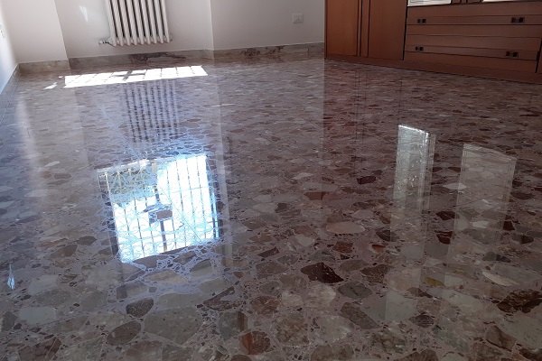 lucidatura pavimenti marmo roma - levigatura pavimenti bollettonato