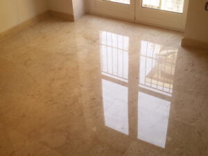 lucidatura cristallizzazione vetrificazione pavimenti marmo di Trani 