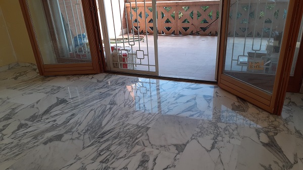 lucidatura pavimenti marmo arabescato rinnovo pavimenti marmo lapidei