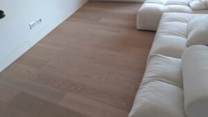 deceratura sgrassatura pulizia pavimenti in legno