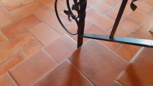 Pulizia trattamento cotto. Impresa italiana specializzata in ripristino restauro del cotto