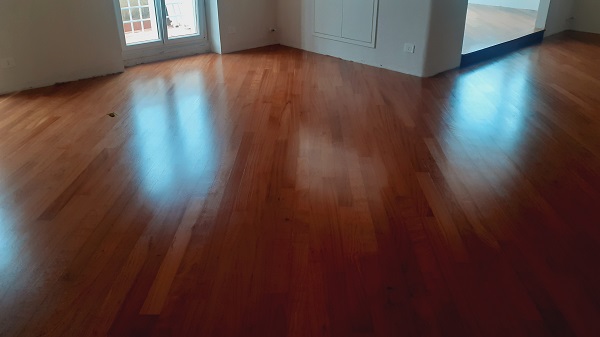 lucidatura parquet