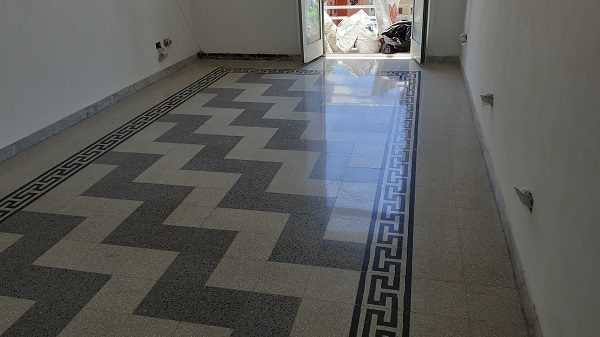 lucidatura pavimenti antiquati alla veneziana - levigatura cementine antiche - levigatura pavimenti cemento sabbia